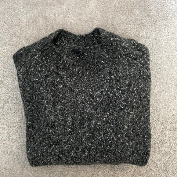 NWOT OAK AND FORT grey knit sweater - Picture 3 of 5